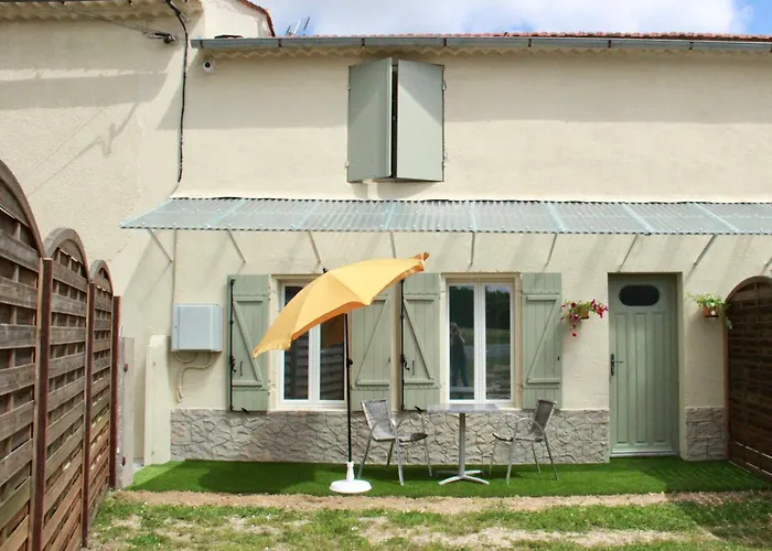 Le Figuier Apartment